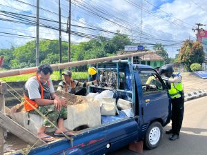 e89e5e54-f9df-48dc-828e-ac5b42f94704